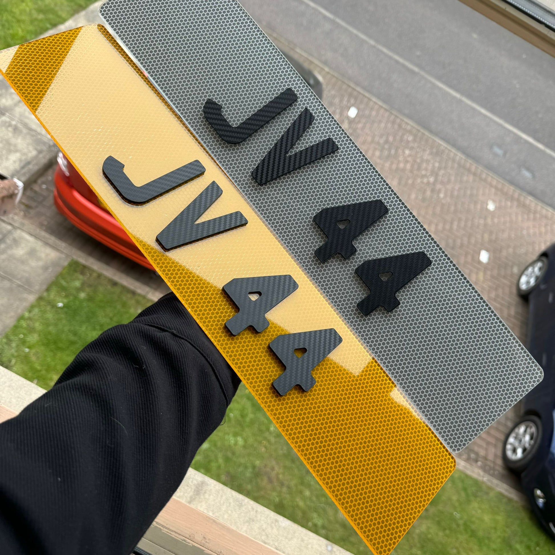 Honeycomb Number Plates with 4D Carbon Fibre Digits | Max Power Show Edition