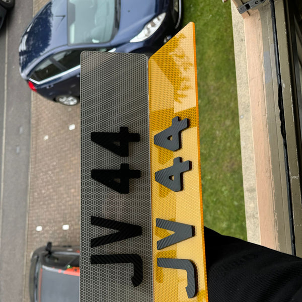 Honeycomb Number Plates with 4D Carbon Fibre Digits | Max Power Show Edition