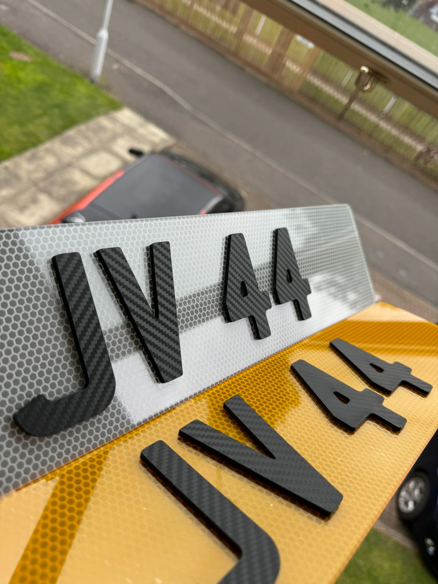 Honeycomb Number Plates with 4D Carbon Fibre Digits | Max Power Show Edition