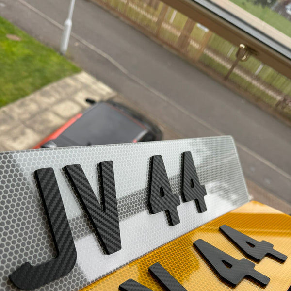 Honeycomb Number Plates with 4D Carbon Fibre Digits | Max Power Show Edition