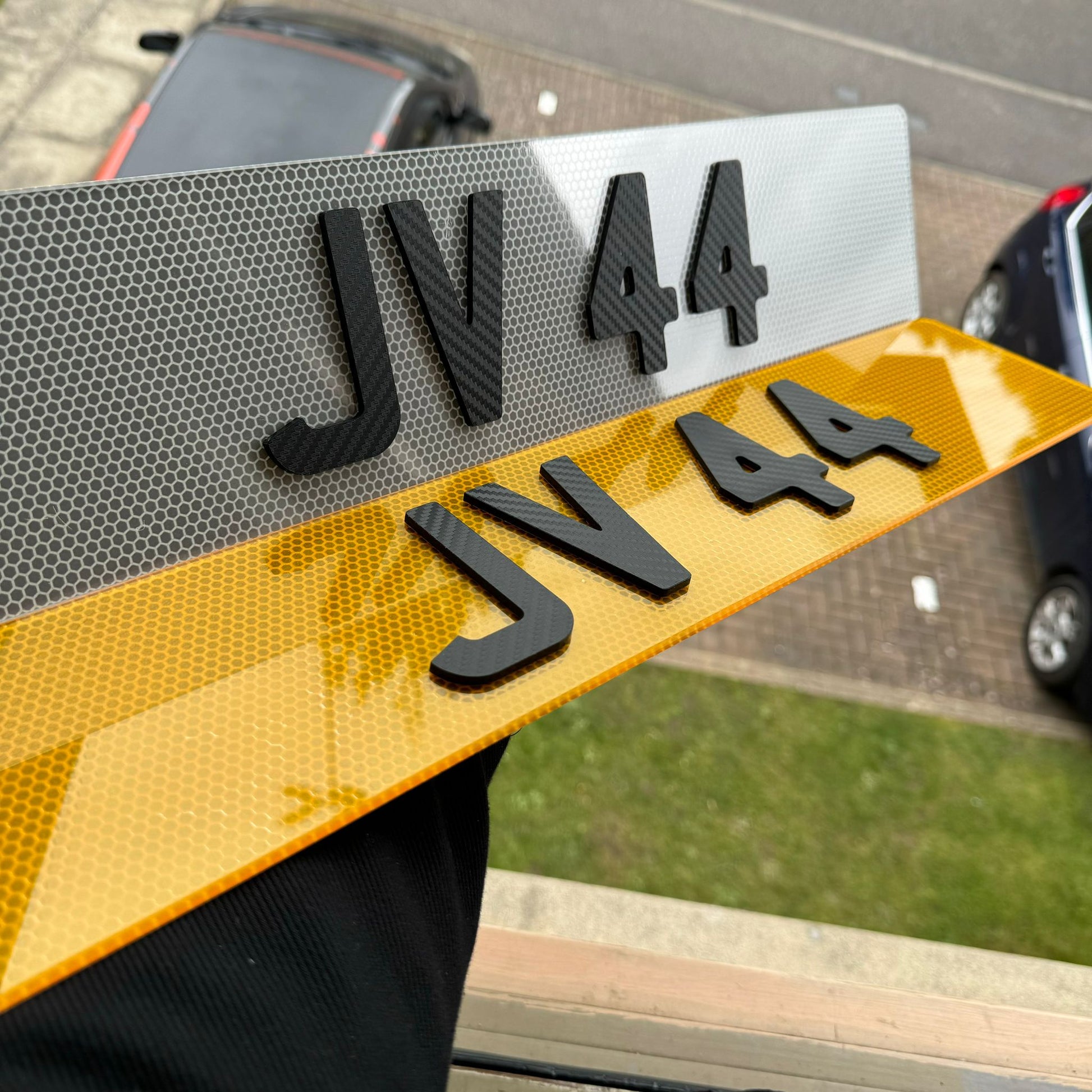 Honeycomb Number Plates with 4D Carbon Fibre Digits | Max Power Show Edition